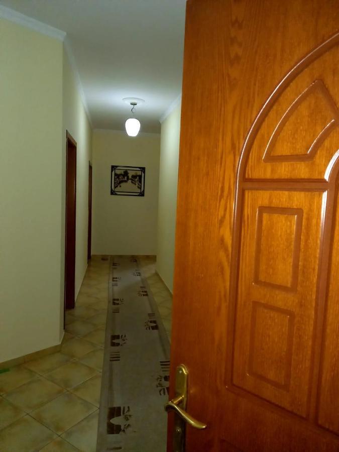 Manthoguesthouse ジロカストラ エクステリア 写真